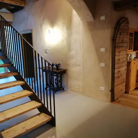 Agritur Ciastel Farm stay Sanzeno