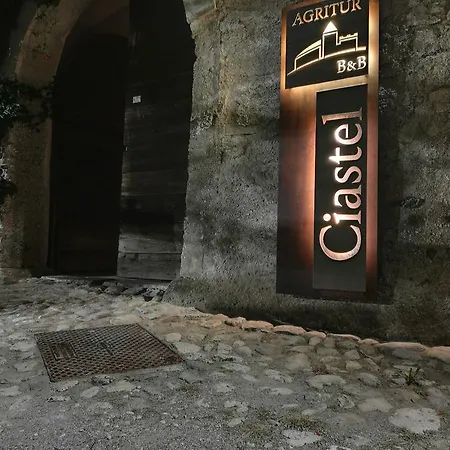 Agritur Ciastel Farm stay